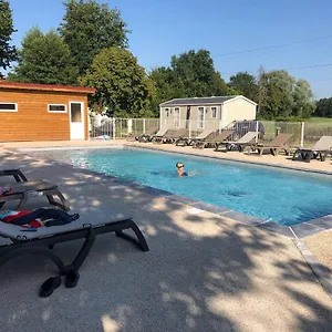 Campsite Camping Du Sevron, Saint-Etienne-du-Bois (Ain)